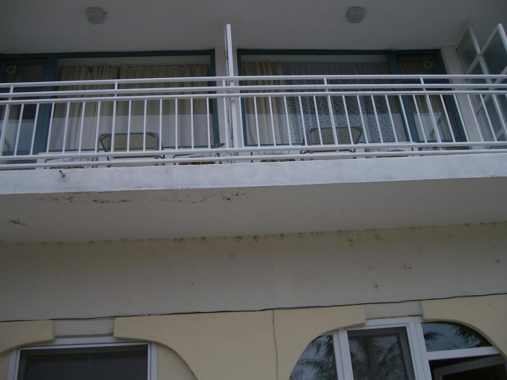 Hotel Phoenix Kranevo Buitenkant foto
