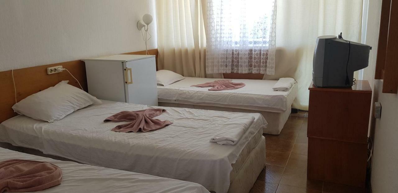 Hotel Phoenix Kranevo Buitenkant foto